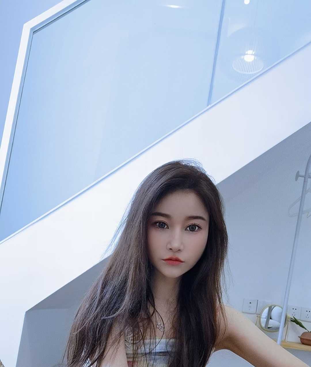 新疆新市区漂亮嫩妹妹